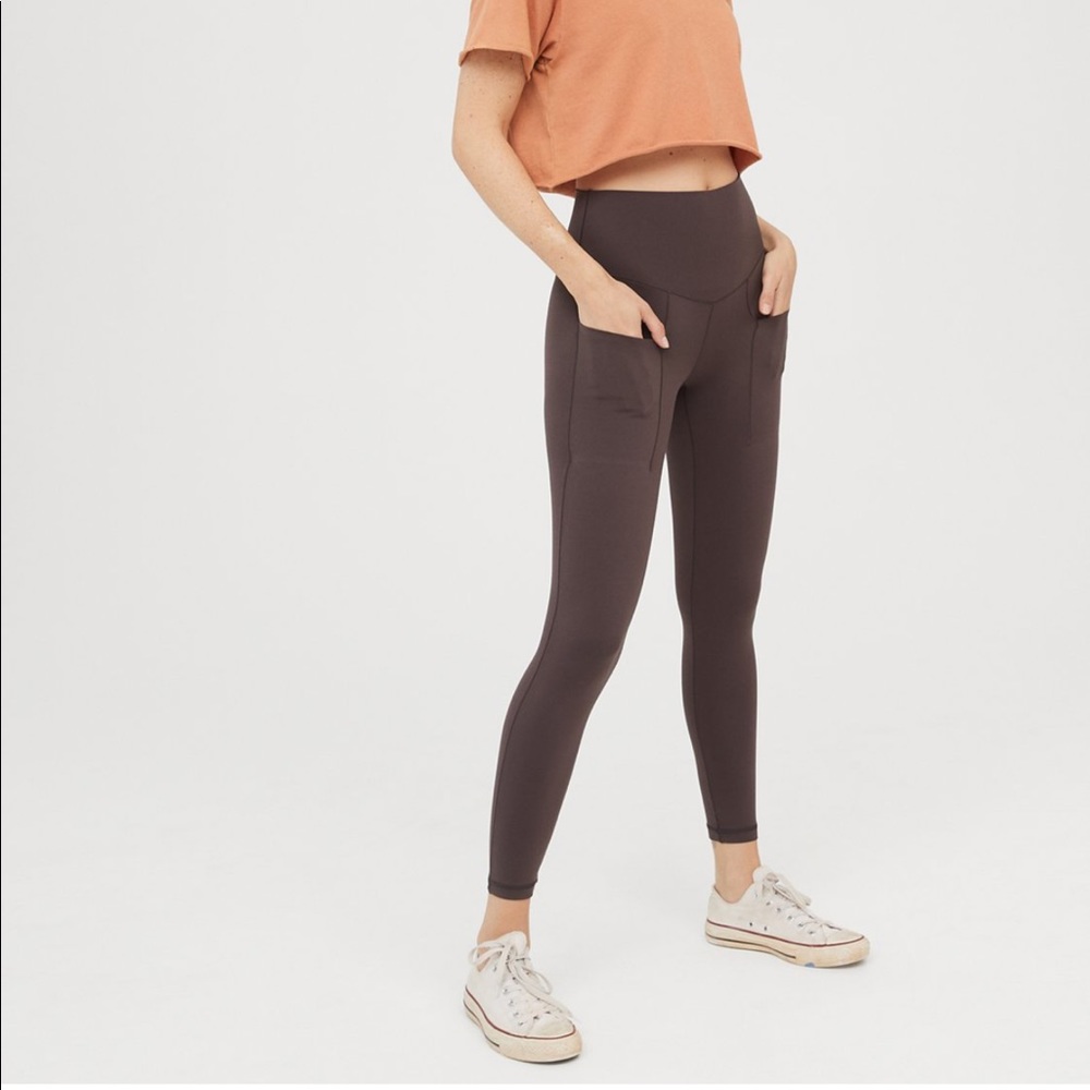 Aerie high waisted leggings with pockets